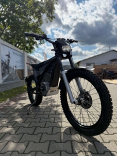 EM ELECTRIC MOTION ESCAPE SE 2026