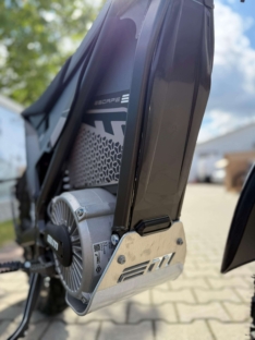 EM ELECTRIC MOTION ESCAPE SE 2026