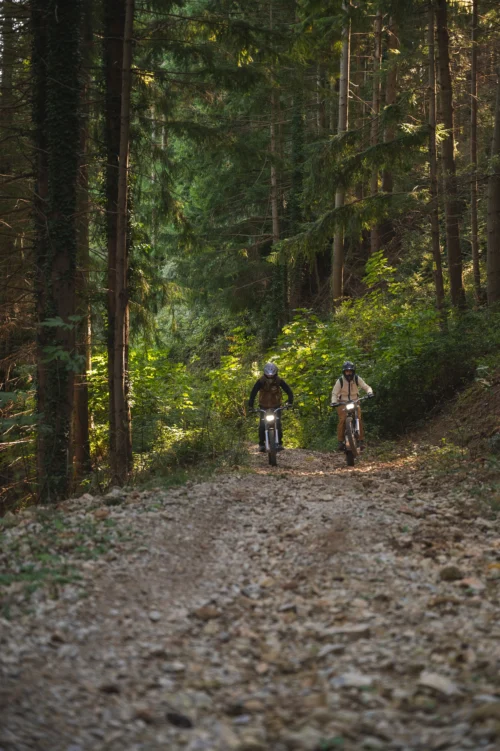 EM ELECTRIC MOTION ESCAPE SE 2026