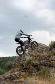 EM ELECTRIC MOTION ESCAPE XR+ 2026