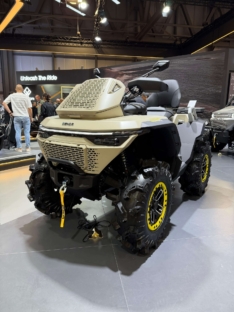 Benda Redstone 1000 MUD