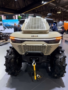 Benda Redstone 1000 MUD